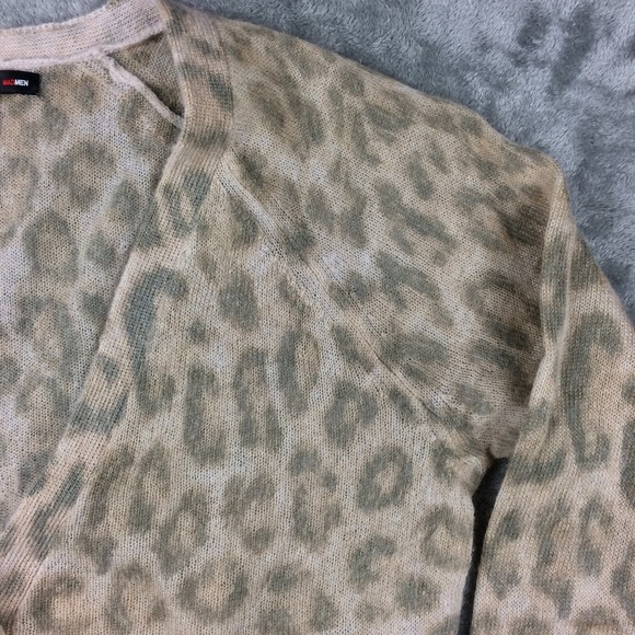 Banana Republic Cardigan Sweater Womens XL Leopard Print Mohair Long Sleeve - Picture 3 of 15